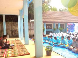 Kegiatan setiap Pagi di SMK Teknomedika Plus