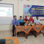 Penyuluhan Kesehatan Sekolah SMK Teknomedika Plus