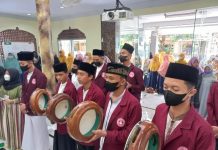 SANTRI TEKNOMEDIKA BERSHOLAWAT